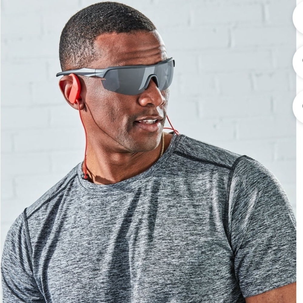 Foster Grant Men's Shield Fashion Sunglasses Charcoal